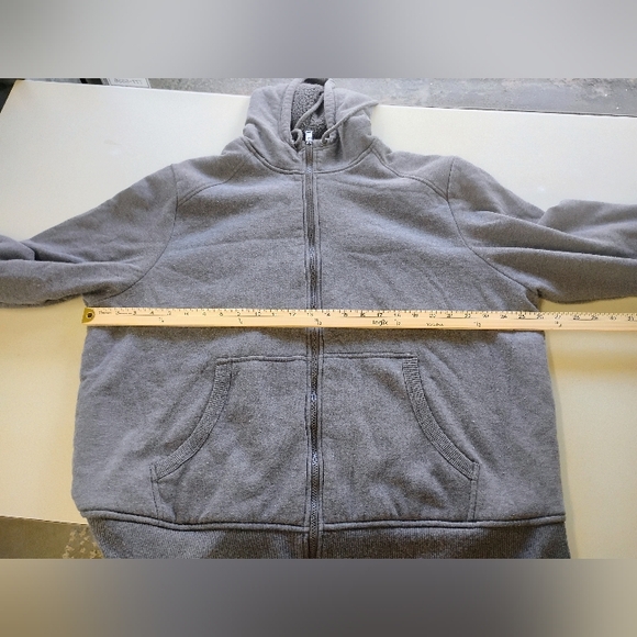 Gray Sherpa-Lined Hoodie - Picture 3 of 6